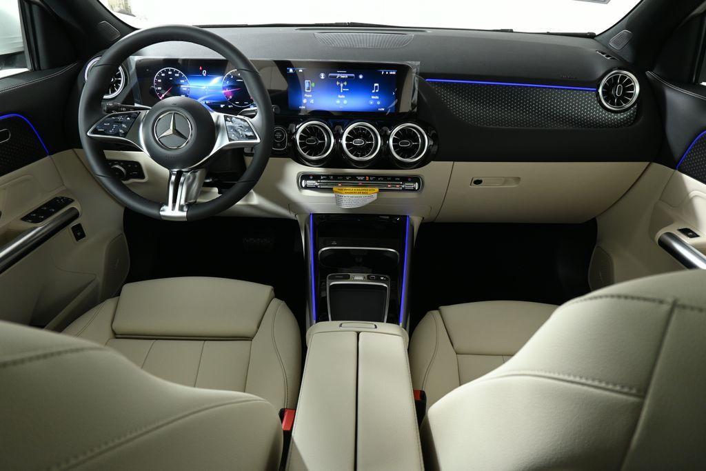 new 2026 Mercedes-Benz GLA 250 car, priced at $48,985