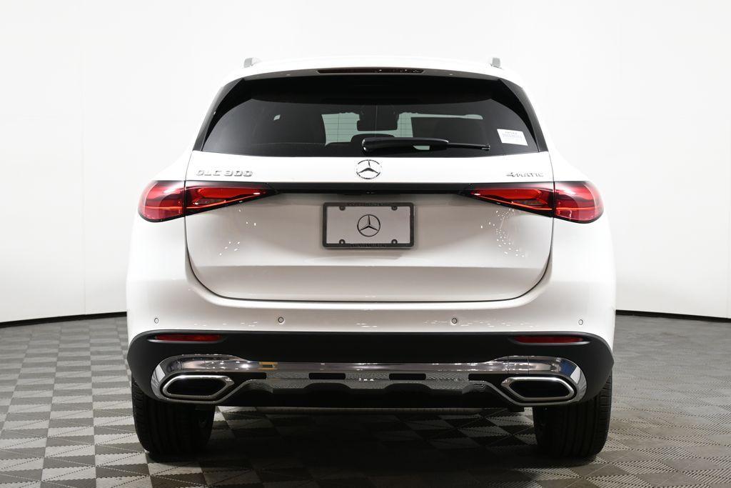 new 2025 Mercedes-Benz GLC 300 car, priced at $55,095