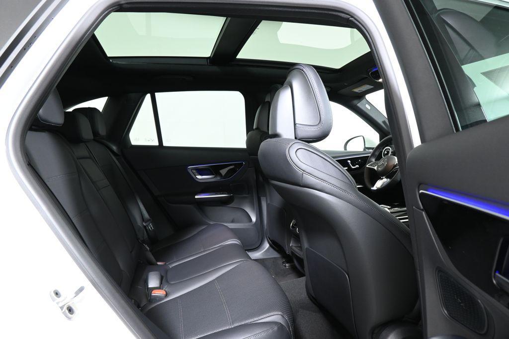 new 2025 Mercedes-Benz GLC 300 car, priced at $55,095