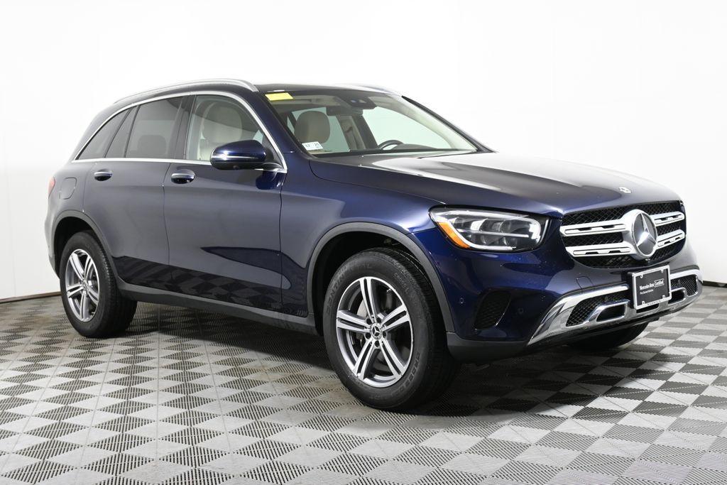 used 2022 Mercedes-Benz GLC 300 car