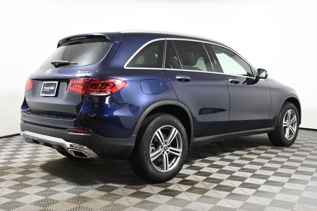 used 2022 Mercedes-Benz GLC 300 car