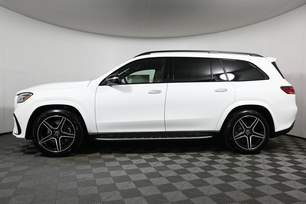 new 2025 Mercedes-Benz GLS 450 car, priced at $97,430