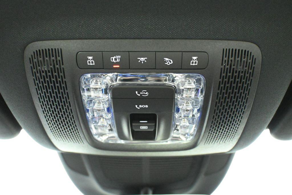 new 2025 Mercedes-Benz GLS 450 car, priced at $97,430