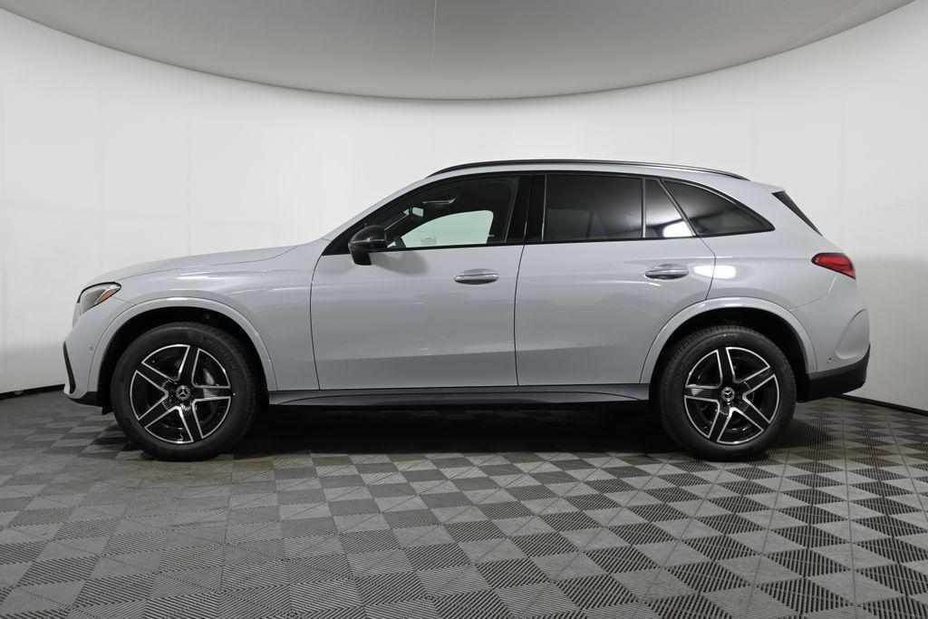 new 2025 Mercedes-Benz GLC 300 car, priced at $61,750