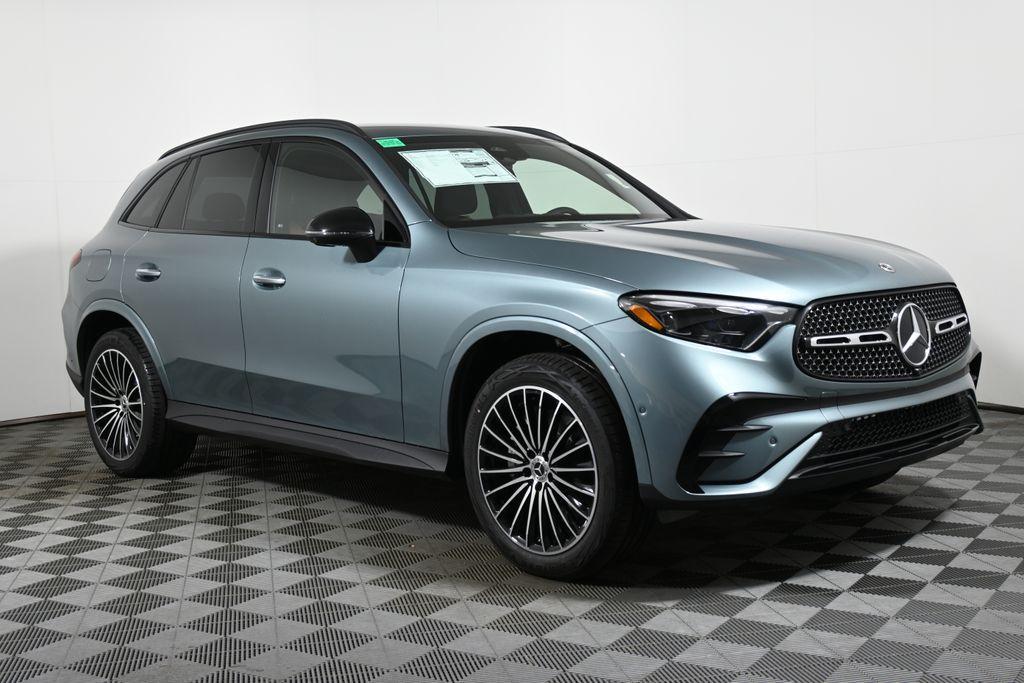 new 2025 Mercedes-Benz GLC 300 car, priced at $63,875