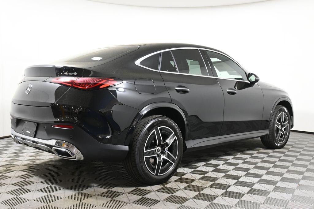 new 2025 Mercedes-Benz GLC 300 car, priced at $64,335