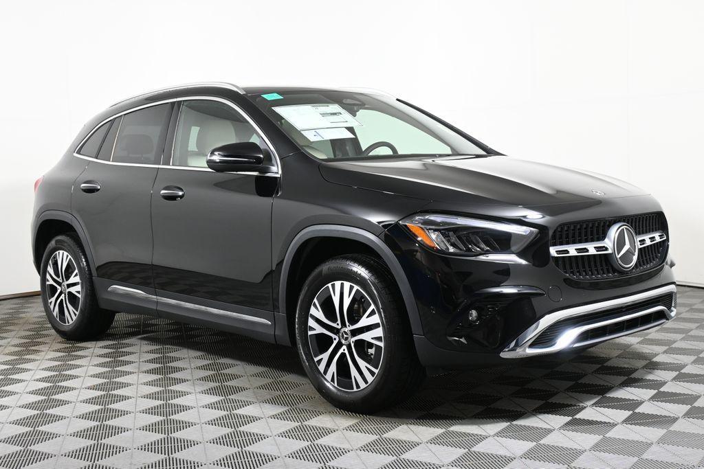 new 2025 Mercedes-Benz GLA 250 car, priced at $50,740