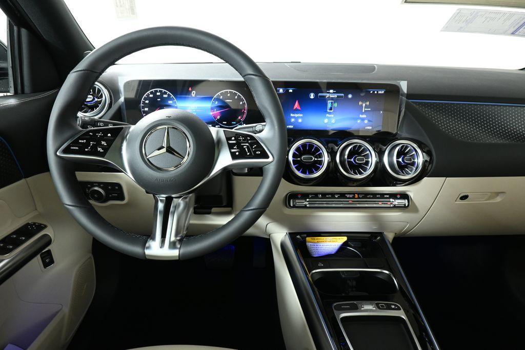 new 2025 Mercedes-Benz GLA 250 car, priced at $50,740