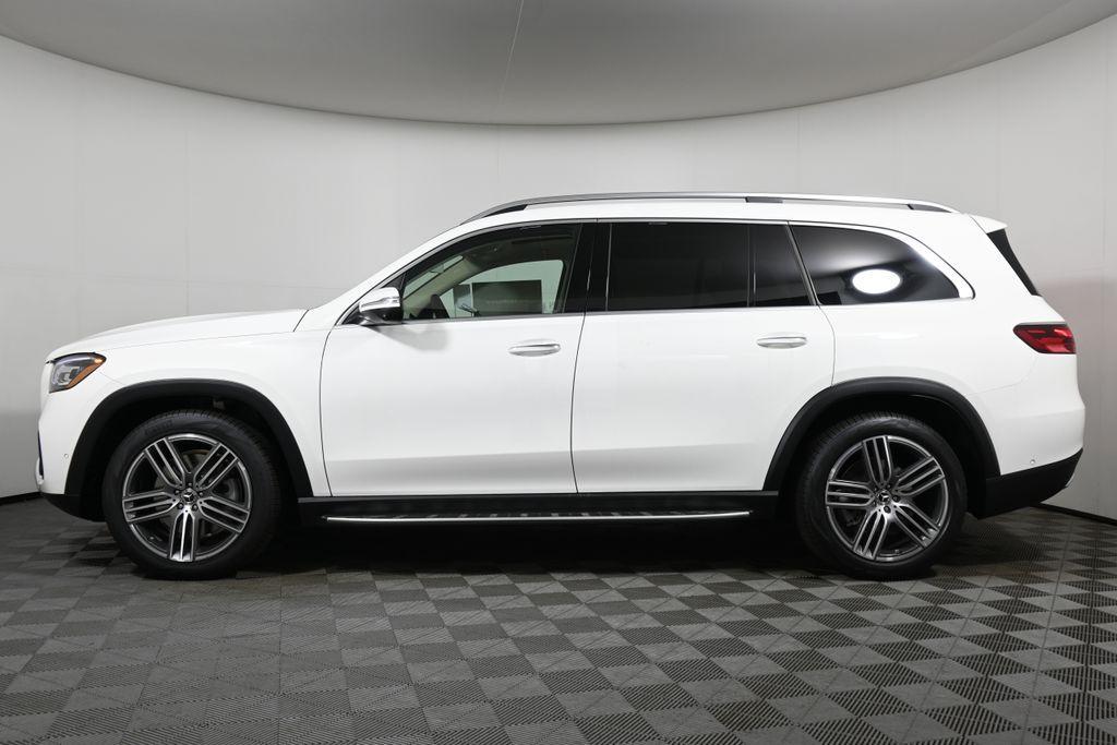 new 2025 Mercedes-Benz GLS 450 car, priced at $91,800