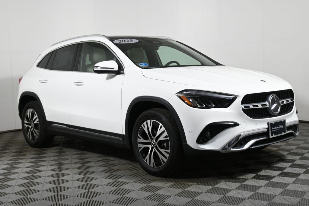 used 2025 Mercedes-Benz GLA 250 car, priced at $38,495