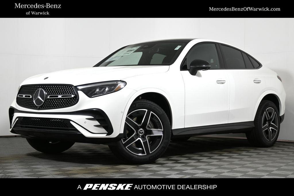 new 2025 Mercedes-Benz GLC 300 car, priced at $64,235