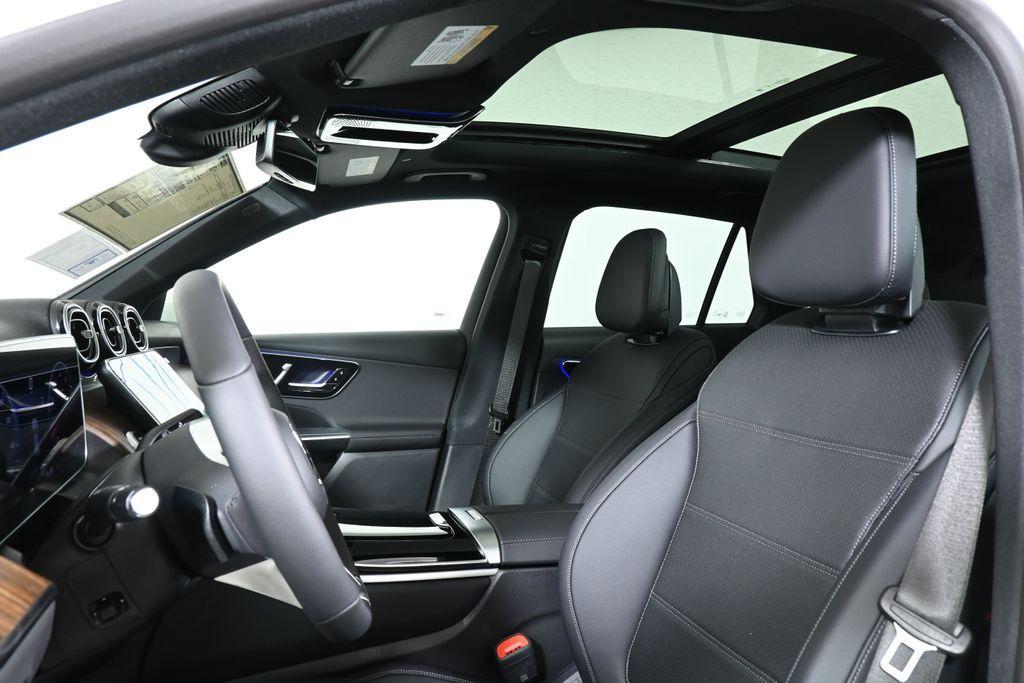 new 2025 Mercedes-Benz GLC 300 car, priced at $54,750