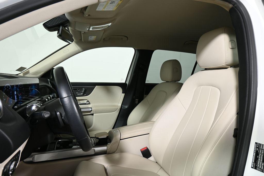 used 2020 Mercedes-Benz GLB 250 car, priced at $25,595