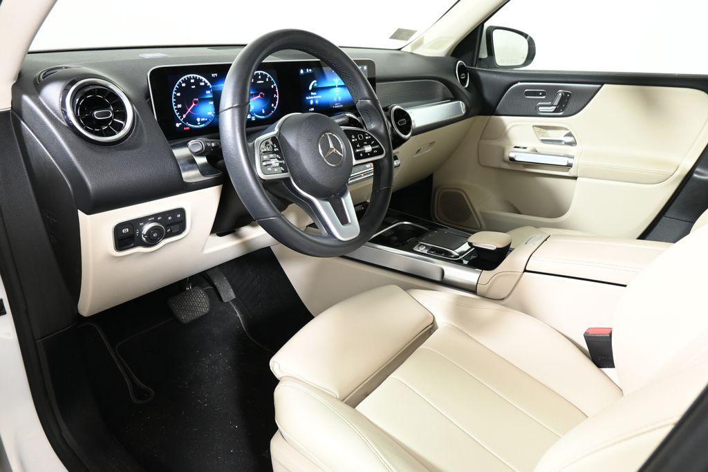 used 2020 Mercedes-Benz GLB 250 car, priced at $25,595