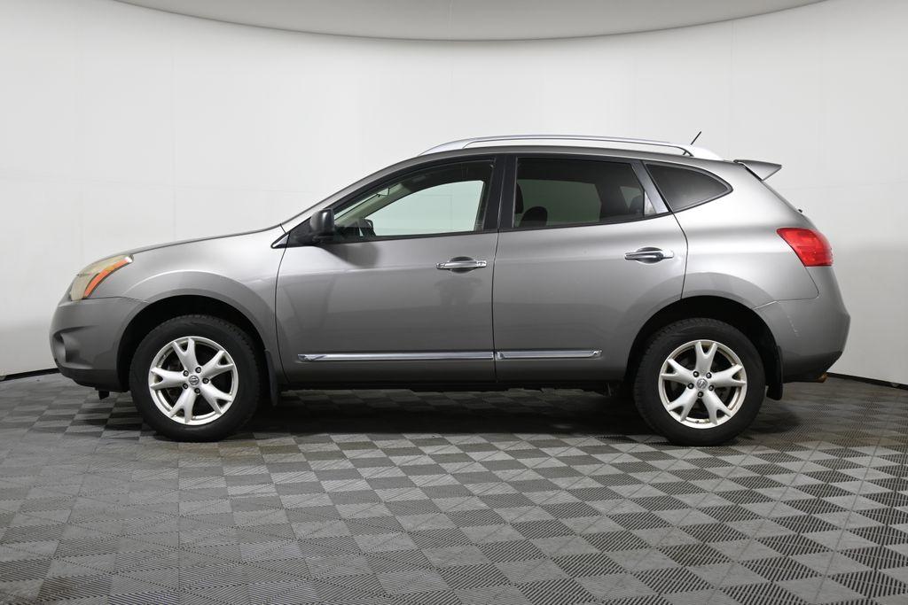 used 2015 Nissan Rogue Select car, priced at $10,000