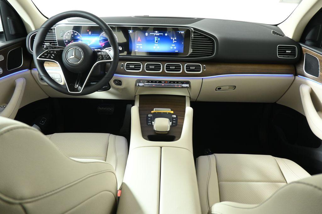 new 2025 Mercedes-Benz GLE 350 car, priced at $67,160