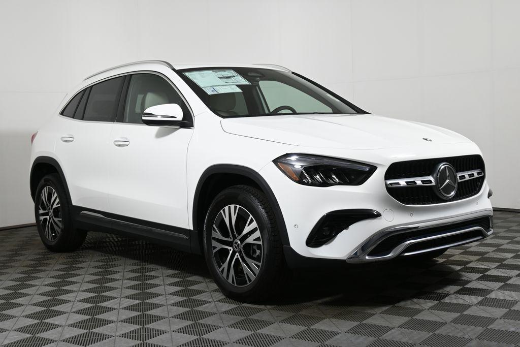 new 2025 Mercedes-Benz GLA 250 car, priced at $48,495