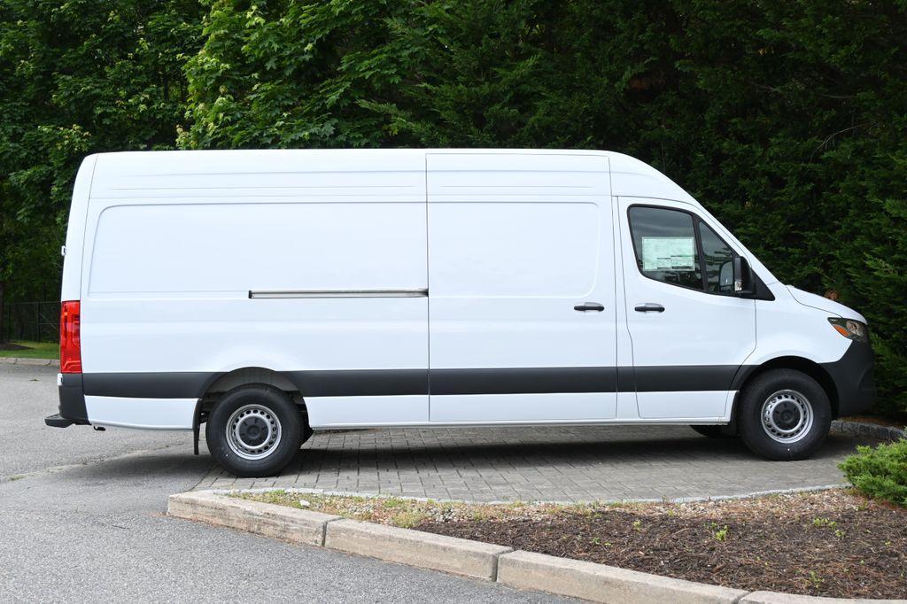 new 2025 Mercedes-Benz Sprinter 2500 car, priced at $64,433