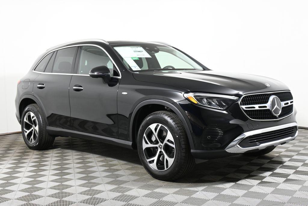 new 2025 Mercedes-Benz GLC 350e car, priced at $64,500