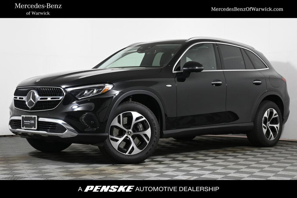 used 2025 Mercedes-Benz GLC 350e car, priced at $64,500
