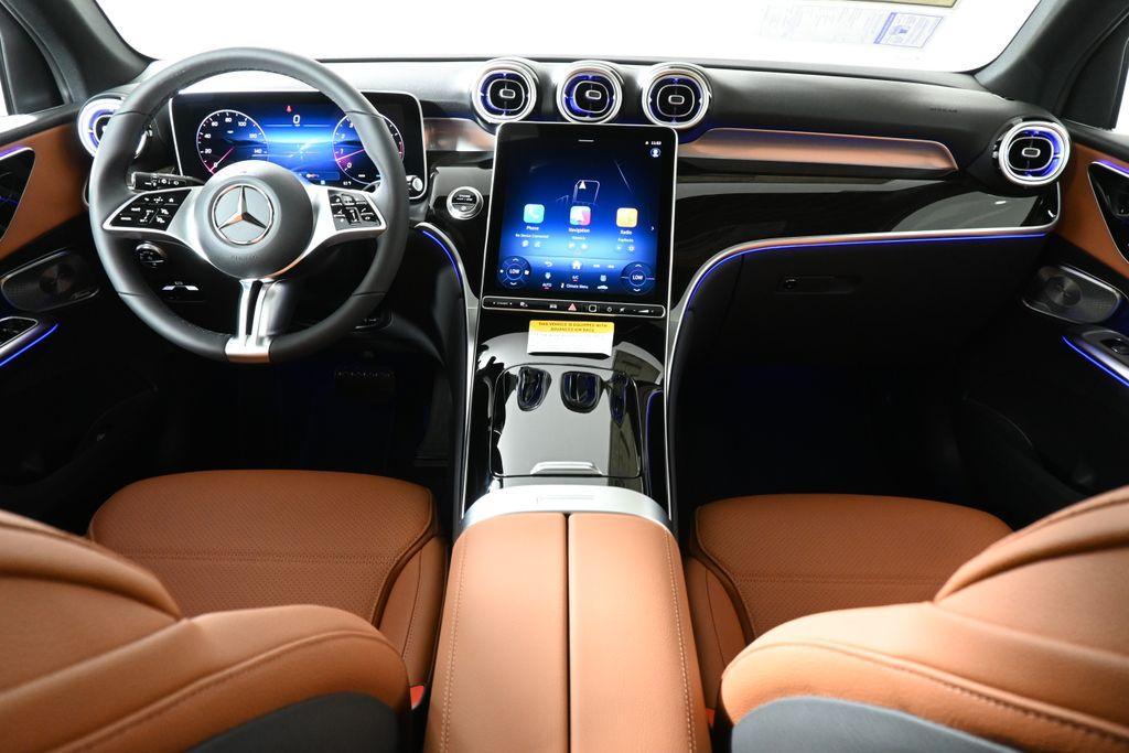 new 2025 Mercedes-Benz GLC 300 car, priced at $56,385