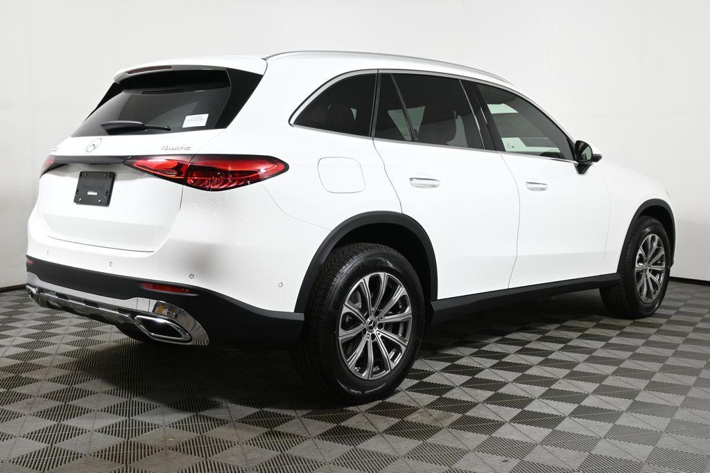 new 2025 Mercedes-Benz GLC 300 car, priced at $56,385