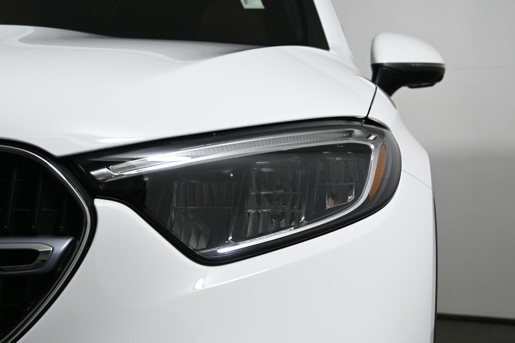 new 2025 Mercedes-Benz GLC 300 car, priced at $56,385