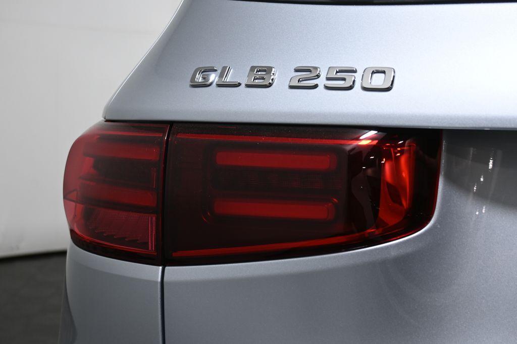 new 2026 Mercedes-Benz GLB 250 car, priced at $51,070