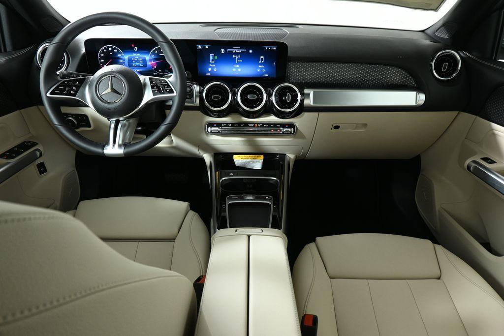 new 2026 Mercedes-Benz GLB 250 car, priced at $51,070