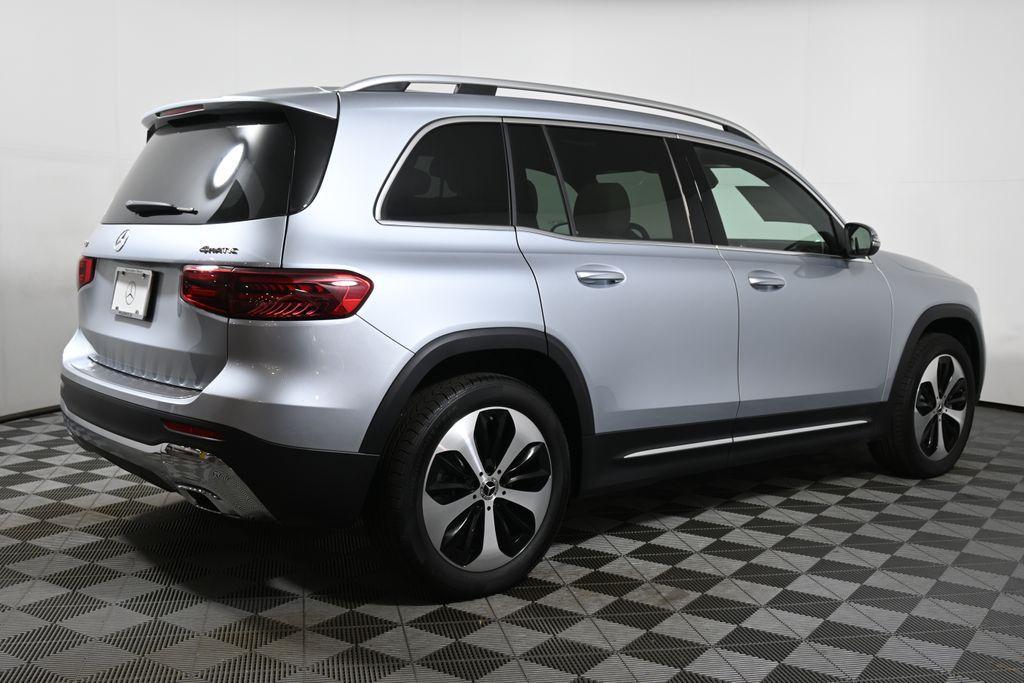 new 2026 Mercedes-Benz GLB 250 car, priced at $51,070