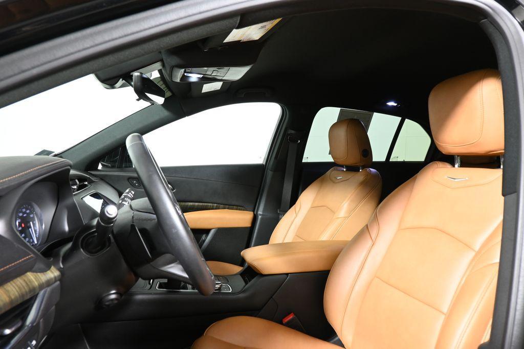 used 2022 Cadillac XT4 car, priced at $23,495