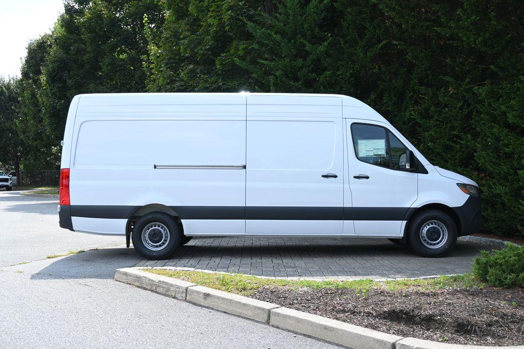 new 2025 Mercedes-Benz Sprinter 2500 car, priced at $70,326
