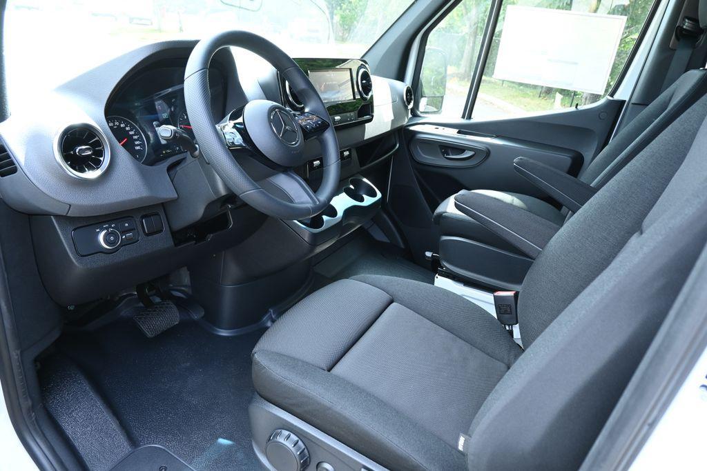 new 2025 Mercedes-Benz Sprinter 2500 car, priced at $70,326