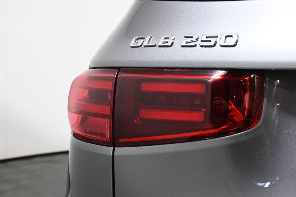 new 2026 Mercedes-Benz GLB 250 car, priced at $52,360