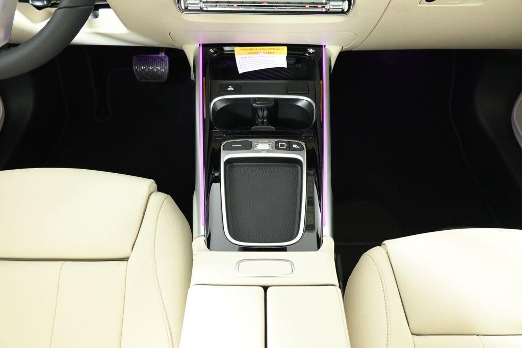 new 2026 Mercedes-Benz GLB 250 car, priced at $52,360