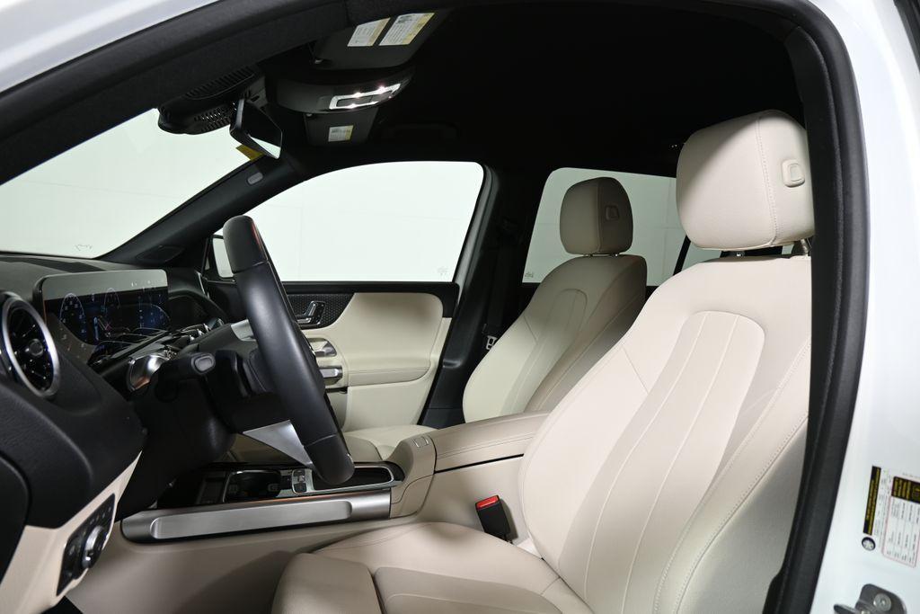 used 2025 Mercedes-Benz GLB 250 car, priced at $46,550