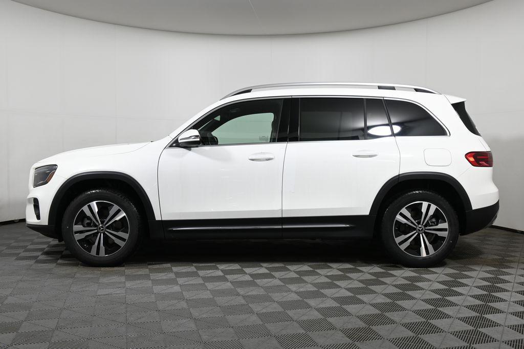 new 2025 Mercedes-Benz GLB 250 car, priced at $46,550