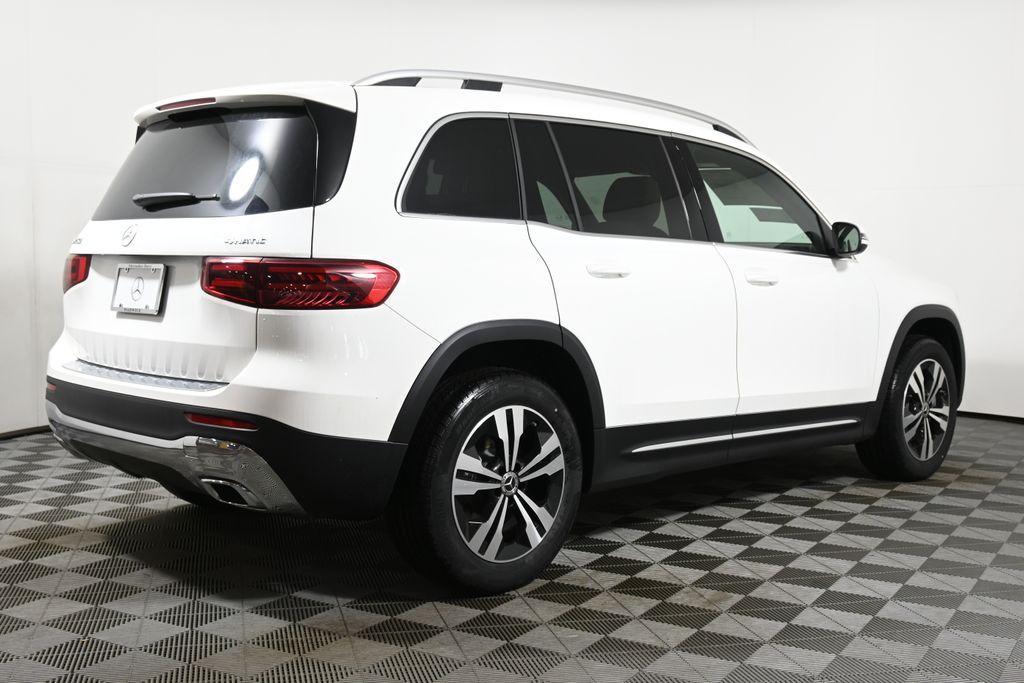 new 2025 Mercedes-Benz GLB 250 car, priced at $46,550