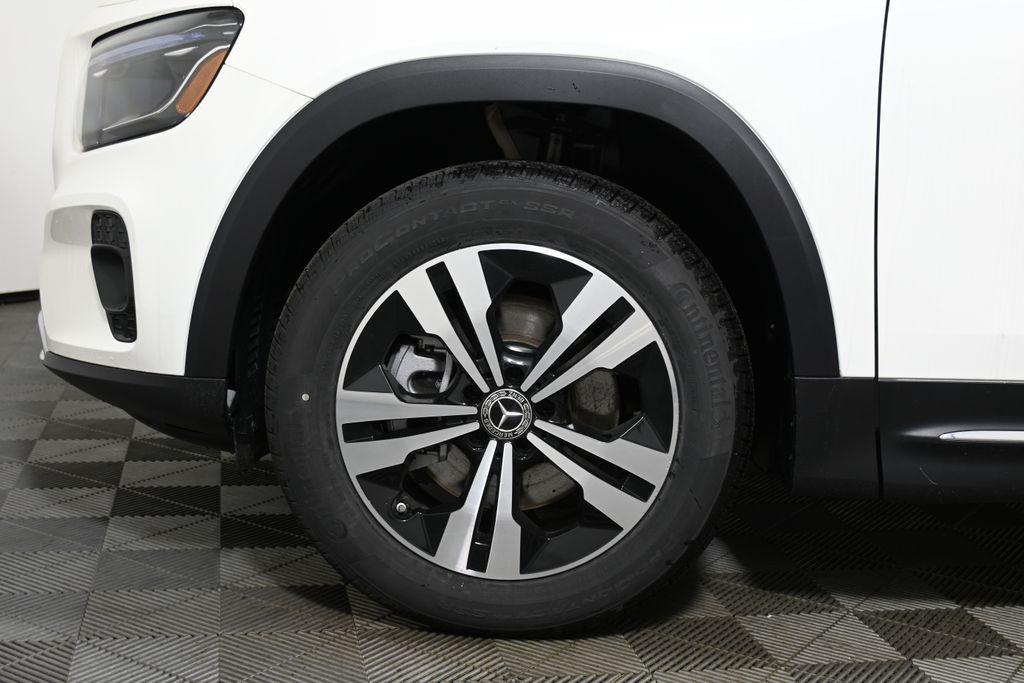 new 2025 Mercedes-Benz GLB 250 car, priced at $46,550