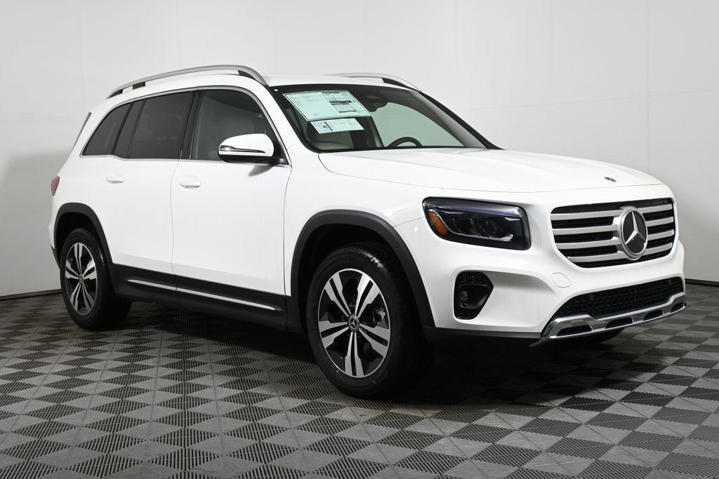 new 2025 Mercedes-Benz GLB 250 car, priced at $46,550