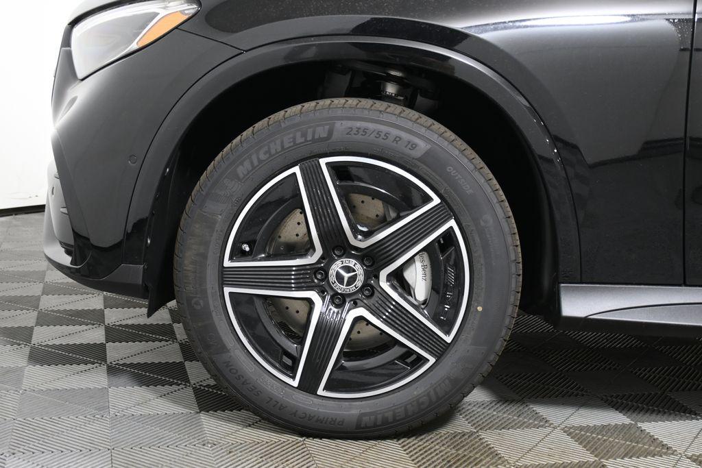 new 2026 Mercedes-Benz GLC 300 car, priced at $58,235