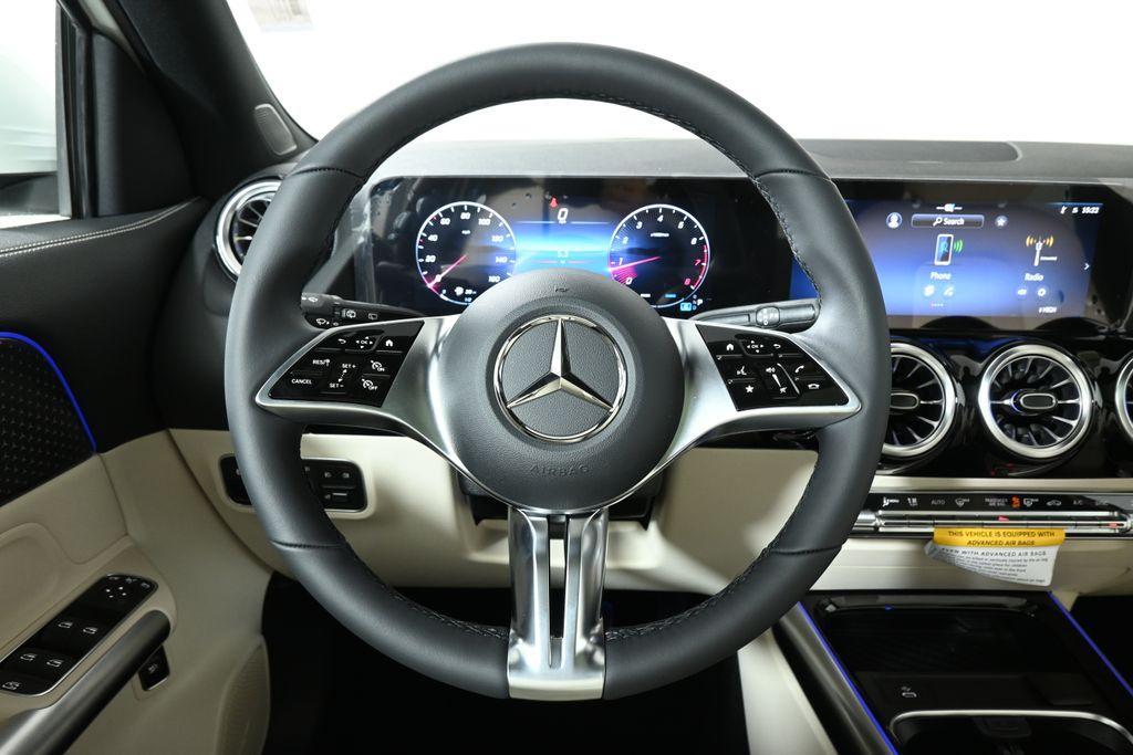 new 2025 Mercedes-Benz GLA 250 car, priced at $50,595