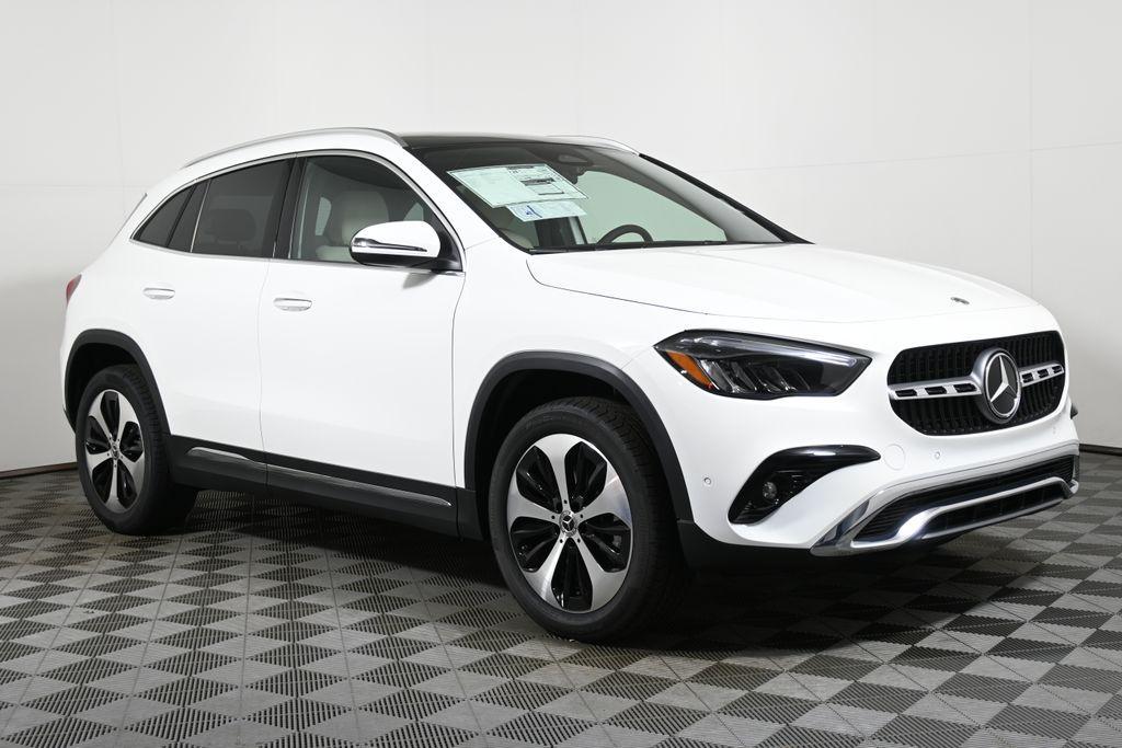 new 2025 Mercedes-Benz GLA 250 car, priced at $50,595