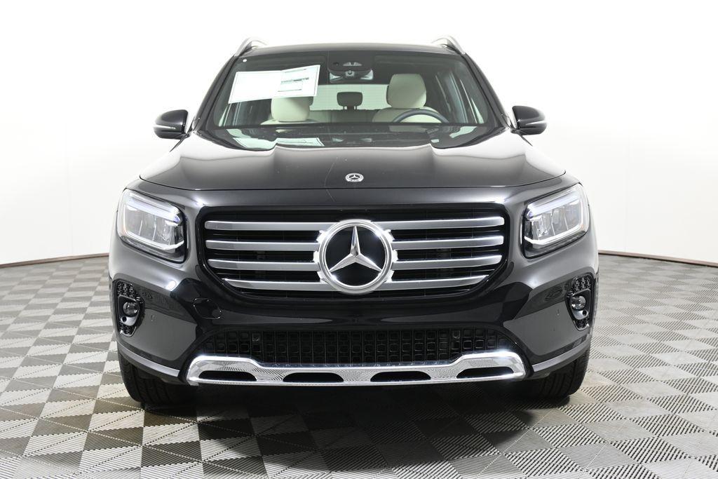 used 2025 Mercedes-Benz GLB 250 car, priced at $50,450