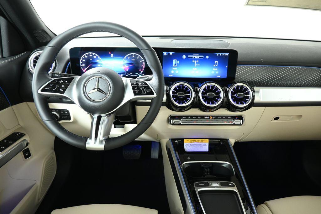 used 2025 Mercedes-Benz GLB 250 car, priced at $50,450