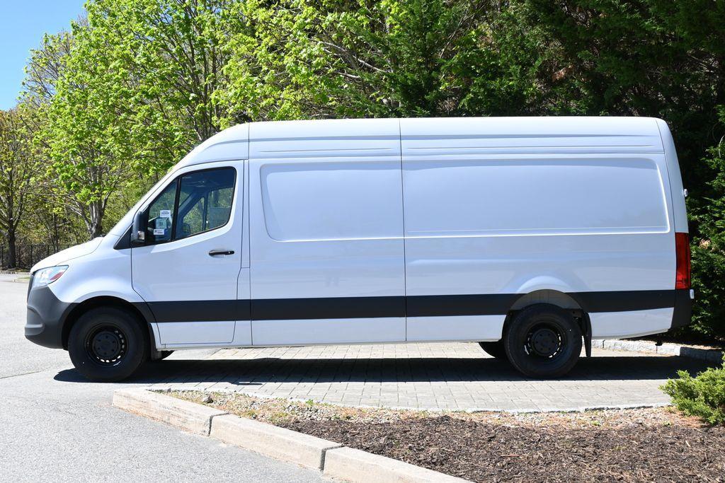 new 2025 Mercedes-Benz Sprinter 2500 car, priced at $65,974