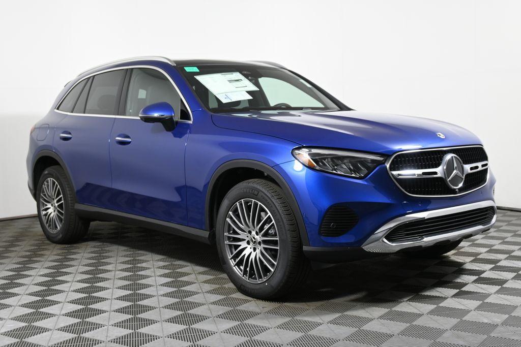 new 2025 Mercedes-Benz GLC 300 car, priced at $59,255