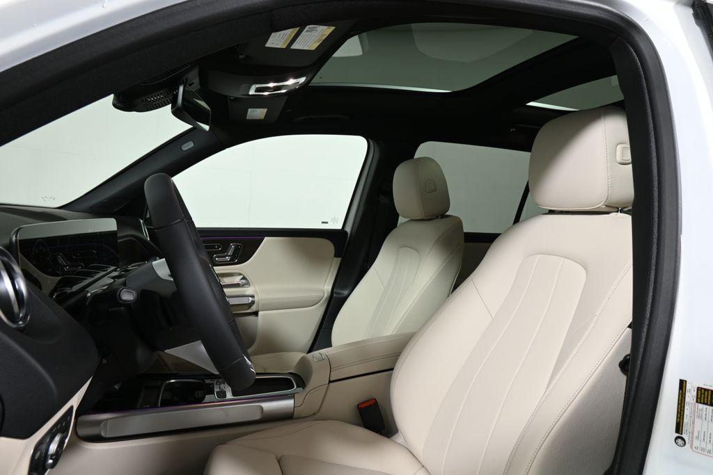 new 2026 Mercedes-Benz GLB 250 car, priced at $52,405