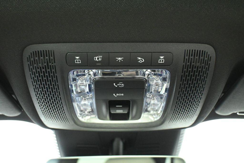 new 2026 Mercedes-Benz GLB 250 car, priced at $52,405