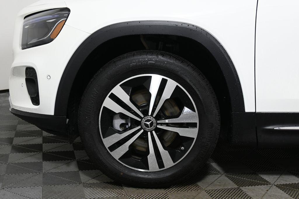 new 2026 Mercedes-Benz GLB 250 car, priced at $52,405